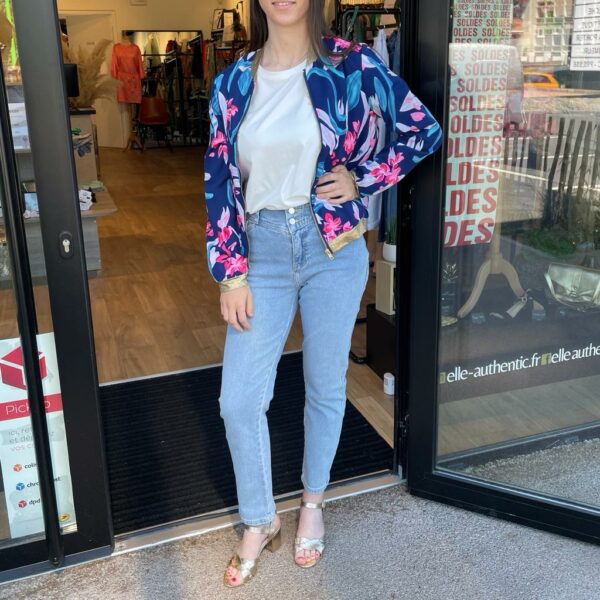 BOMBERS BLEU MARINE ET ROSE ET JEAN COUPE MOM BLEU CLAIRE