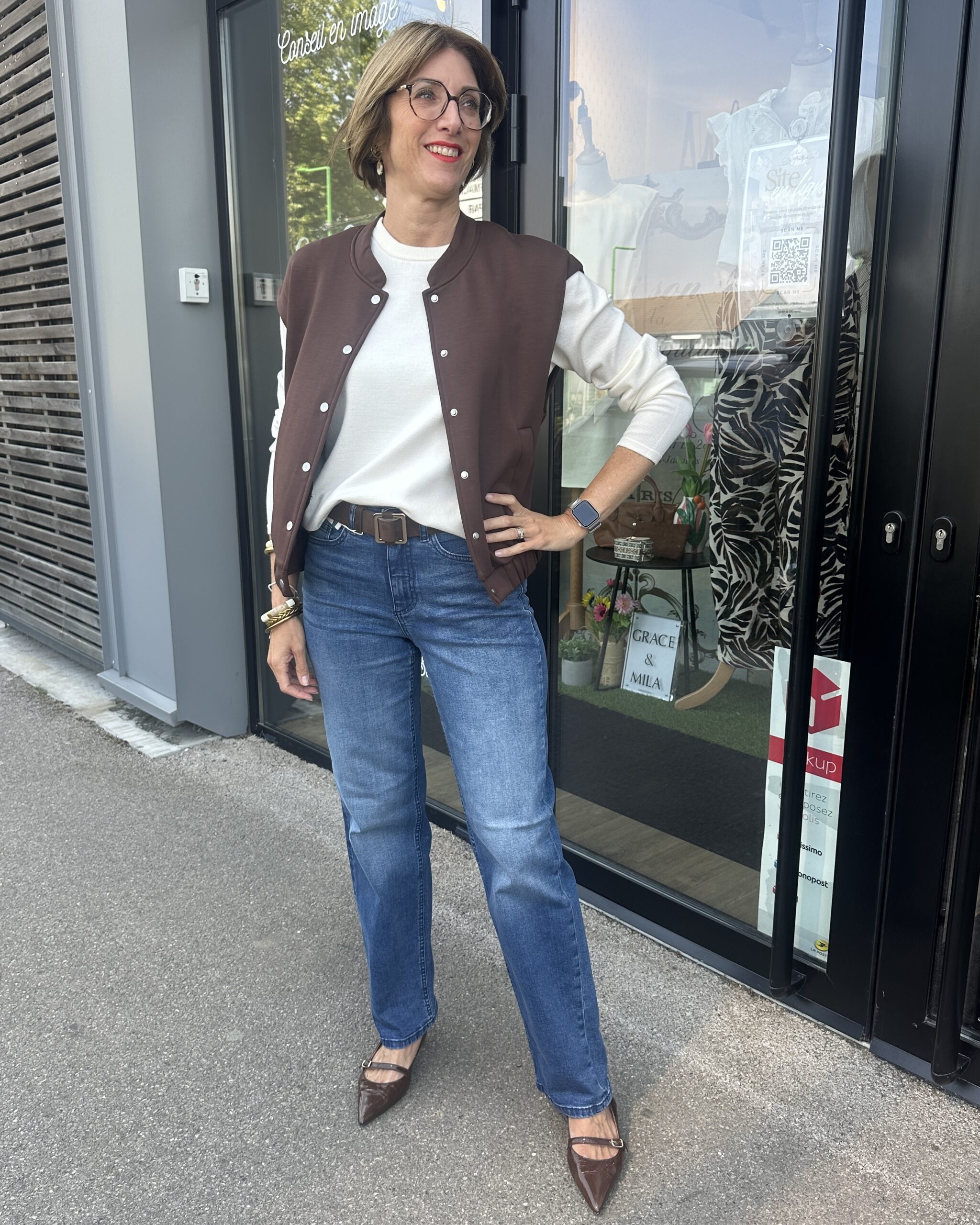 GILET SANS MANCHE BOUTON PRESSION CHOCOLAT – Image 2