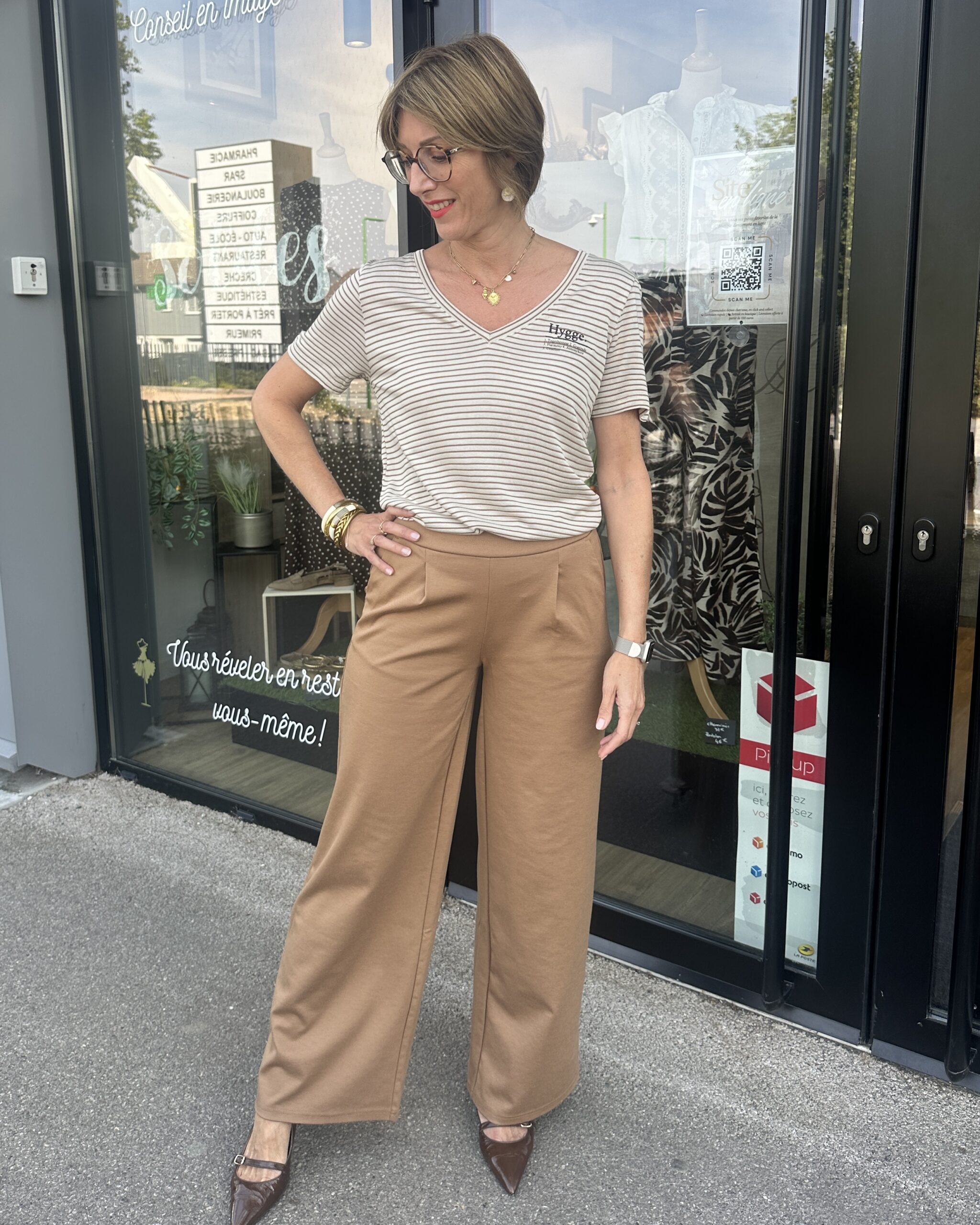TEE-SHIRT À RAYURE CAMEL ET BEIGE – Image 2