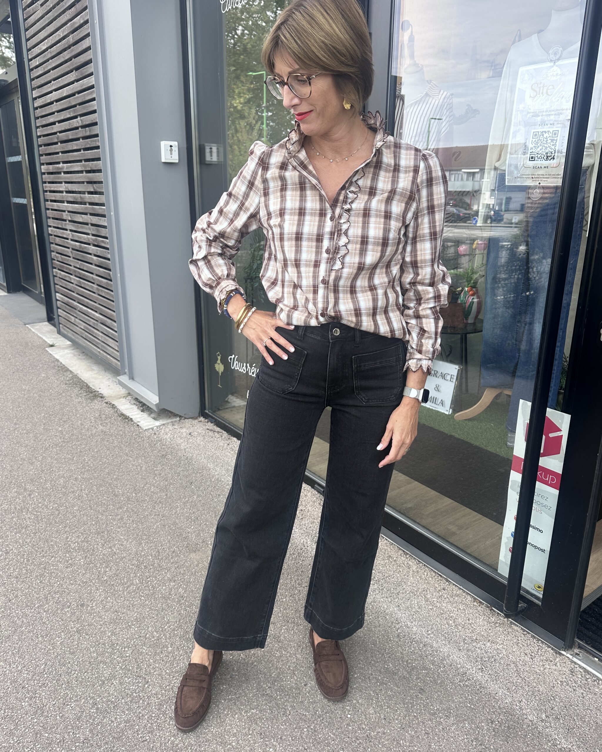 CHEMISIER CARREAUX MARRON ET BEIGE – Image 3