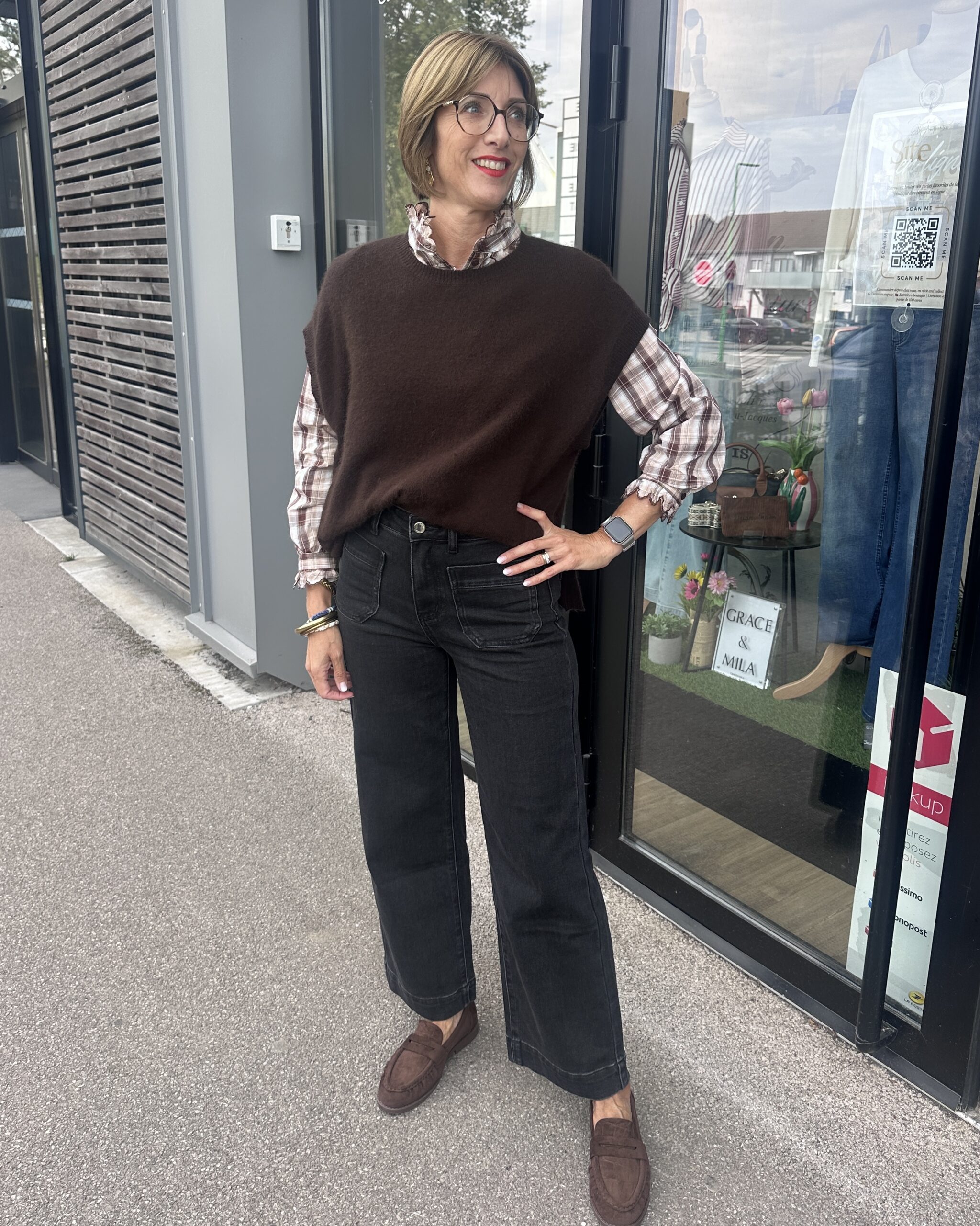 PULL SANS MANCHE MARRON – Image 2
