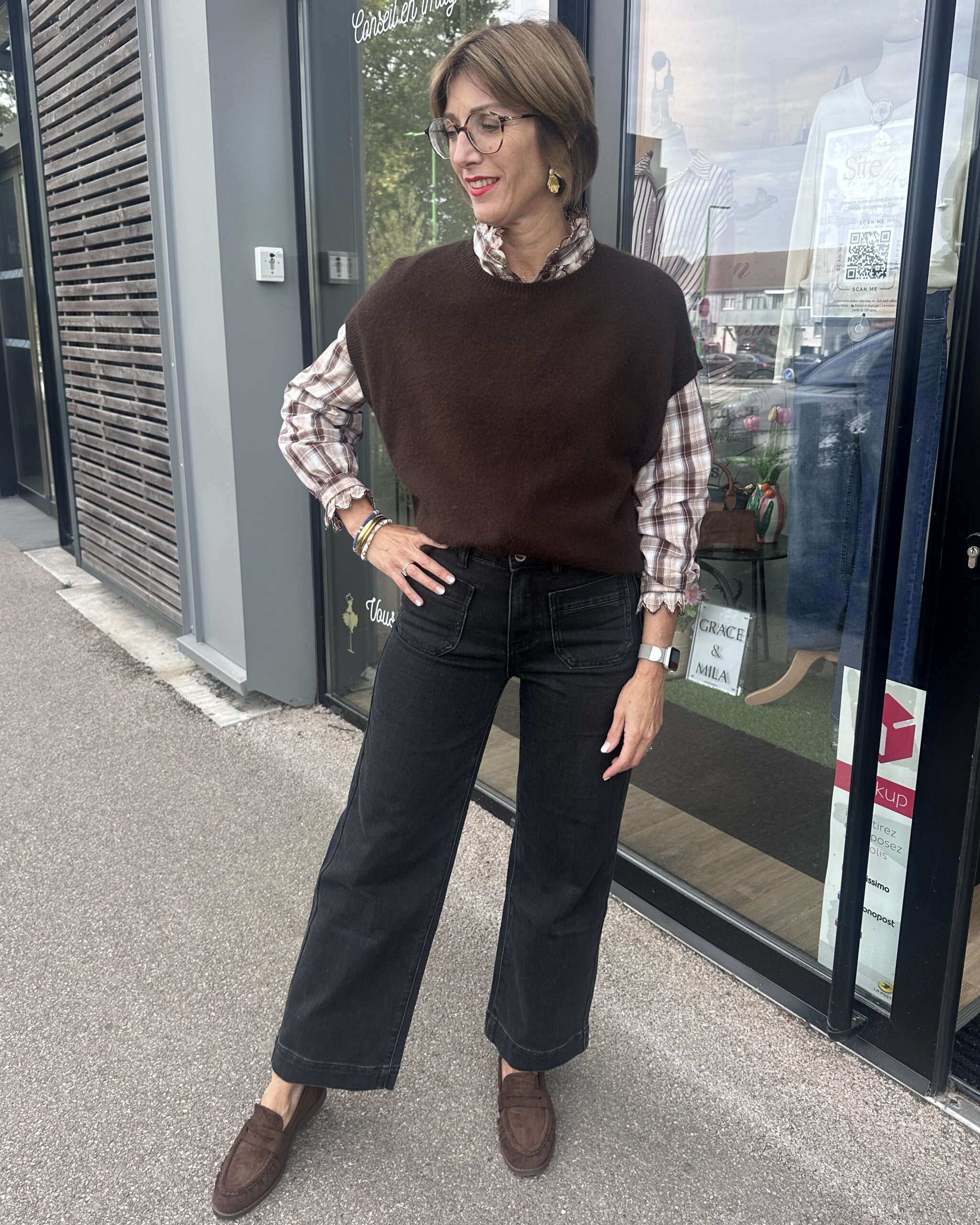 PULL SANS MANCHE MARRON – Image 3