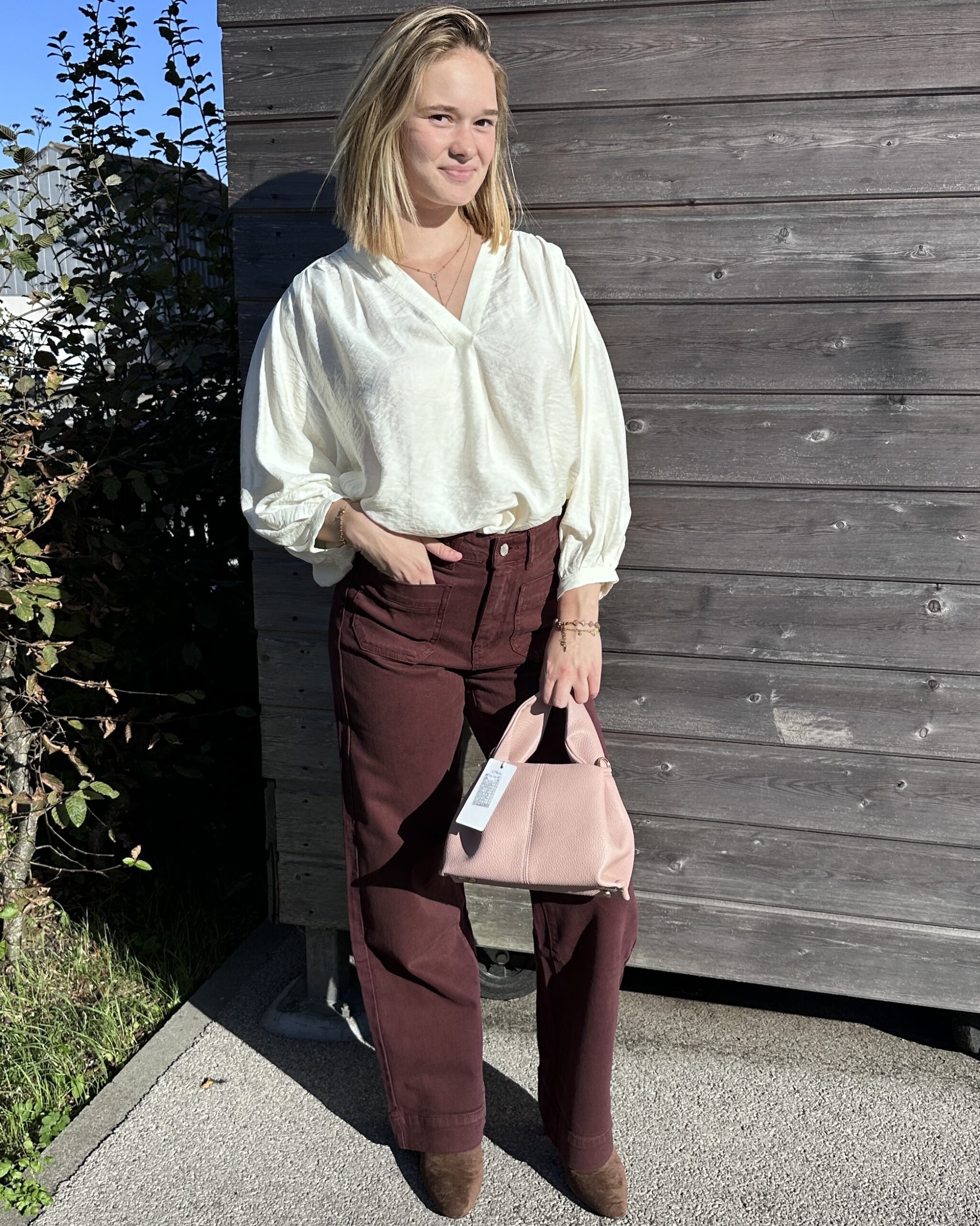 BLOUSE ECRU MANCHES 3/3