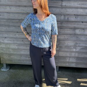 TEE-SHIRT FLUIDE BLEU ET BLANC