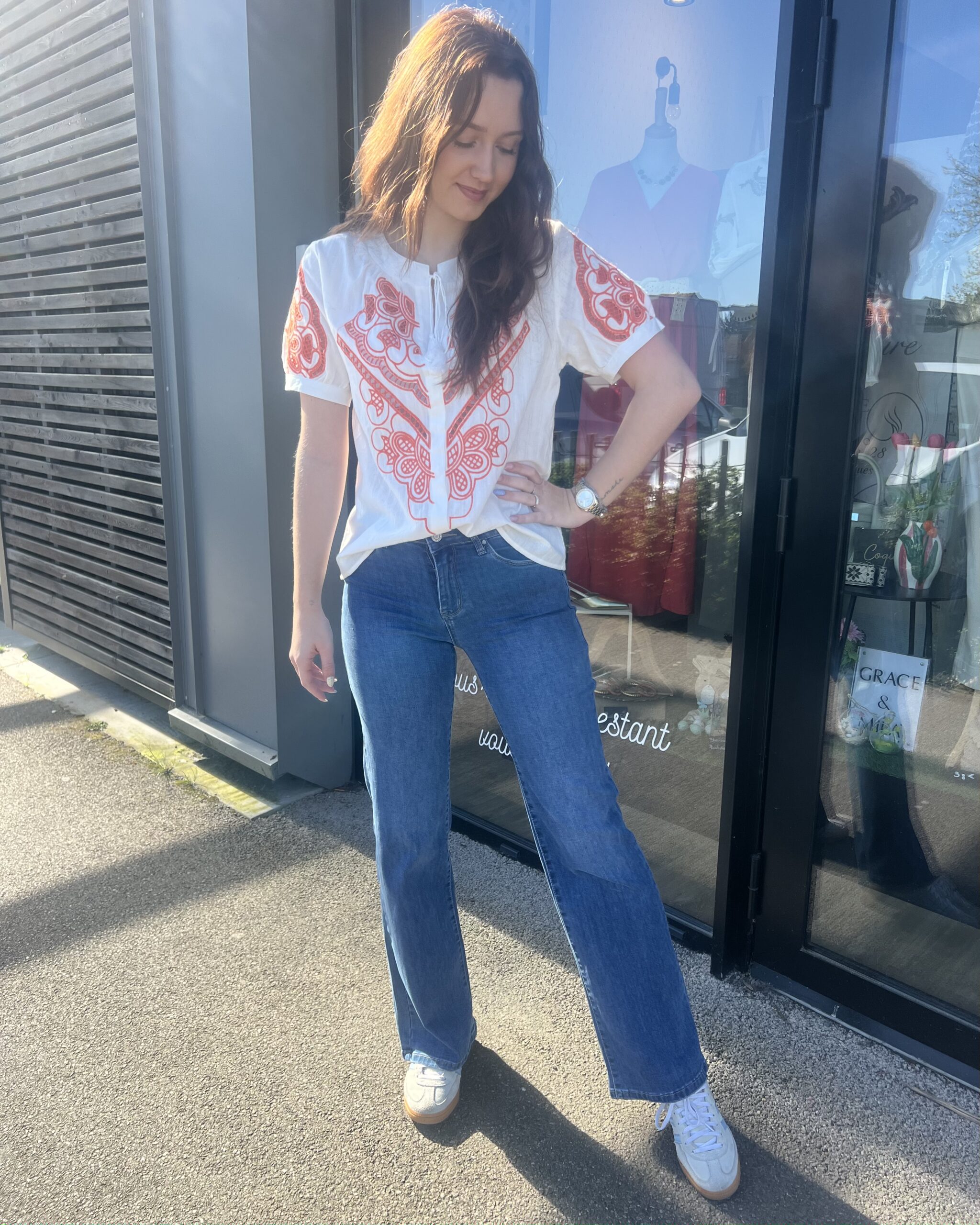 BLOUSE BLANCHE BRODERIE ORANGE