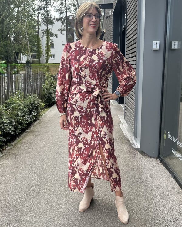 ROBE LONGUE BORDEAUX ET BEIGE – Image 3