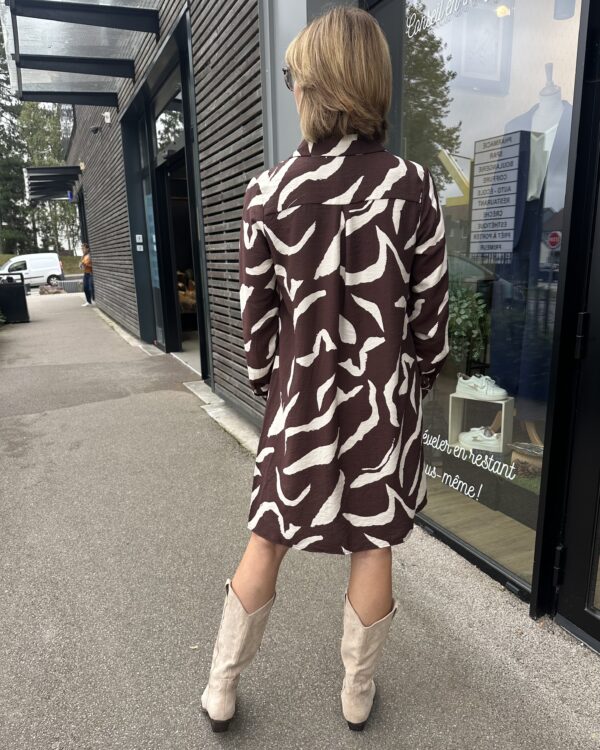 ROBE CHEMISE MARRON ET BEIGE – Image 3