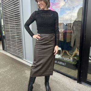 JUPE CRAYON SIMILI CUIR CHOCOLAT femme chic
