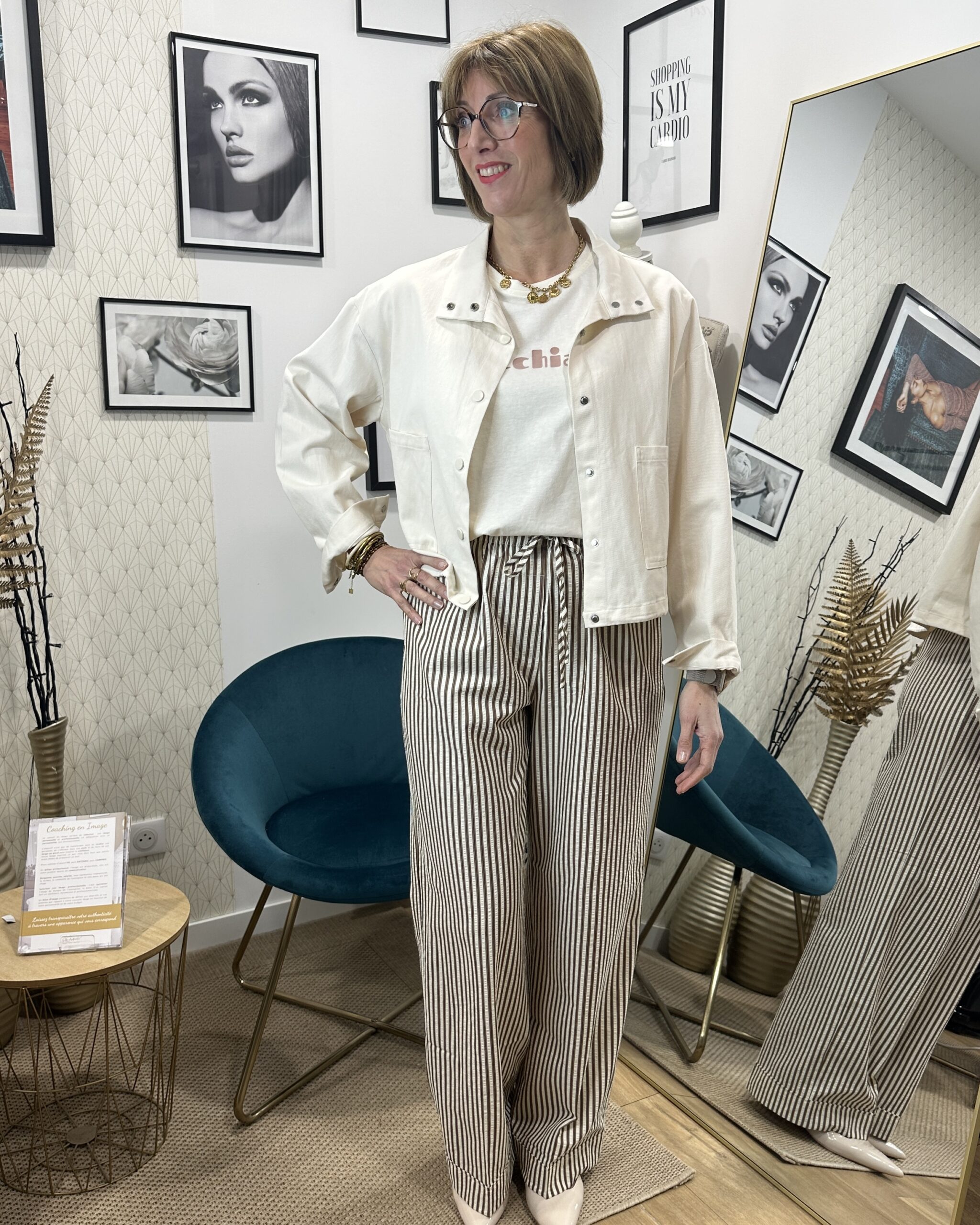 VESTE DROITE BEIGE BOUTON PRESSION