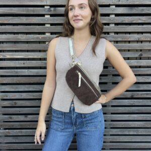 SAC BANANE MARRON ET DORÉ